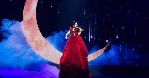 Nữ Violinist Vân Trinh - Niềm đam mê và sự thăng hoa trên từng nốt nhạc