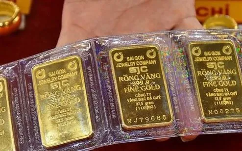 Giá Vàng Tăng Vọt Gần 2 Triệu Đồng Trước Kỳ Nghỉ Lễ