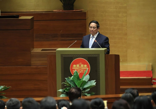 Việt Nam Đặt Mục Tiêu Tăng Trưởng GDP 8% Năm 2025, Quy Mô Kinh Tế Vượt 500 Tỷ USD