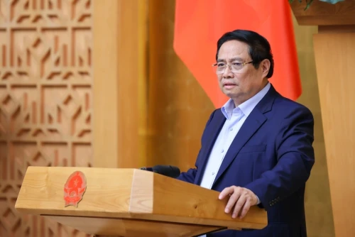 Thủ tướng Yêu Cầu Chấn Chỉnh Thị Trường Vàng, Ngăn Thao Túng và Đội Giá