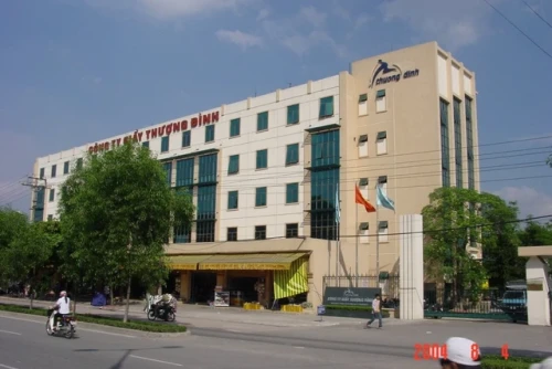 Hai Cá Nhân Chi Hàng Nghìn Tỷ Đồng Mua Cổ Phần Giầy Thượng Đình, UBND Hà Nội Thu Về Gần 1.380 Tỷ