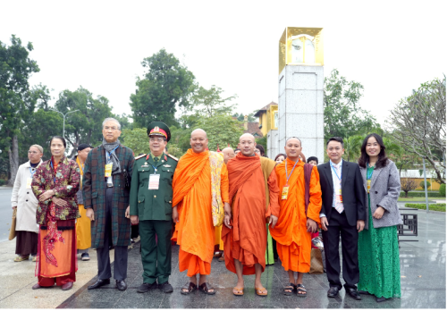 TẾT BÍNH NGỌ 2026 – TÔN VINH: GIÁO SƯ, TIẾN SĨ DANH DỰ, VIỆN SĨ, NGHỆ NHÂN ĐẶNG THỊ MÁT - Người dành trọn một đời gìn giữ hồn cốt Đạo Mẫu, thắp sáng ánh nhân tâm Việt