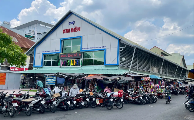 Chợ Tử Thần Kim Biên: Hóa Chất Độc Hại Được Mua Bán Như Rau