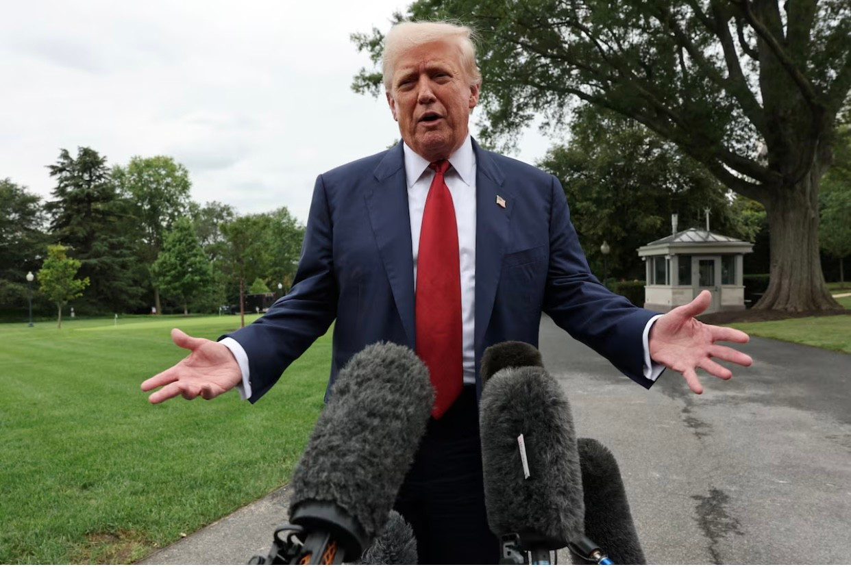Tổng thống Trump cáo buộc các ngân hàng lớn phân biệt đối xử với ông và những người ủng hộ